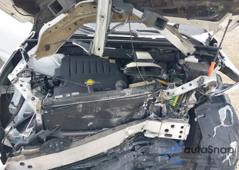 2015 Toyota Highlander Xle V6 z USA, uszkodzony, nr VIN 5TDJKRFH2FS131663